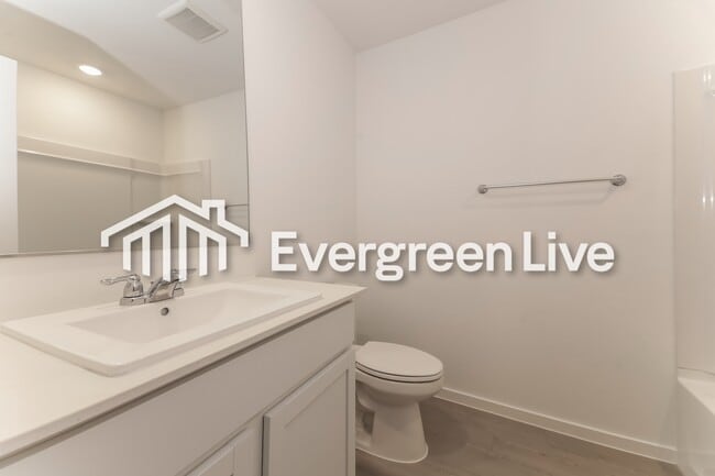 Photo - 2041 Welsh Ln