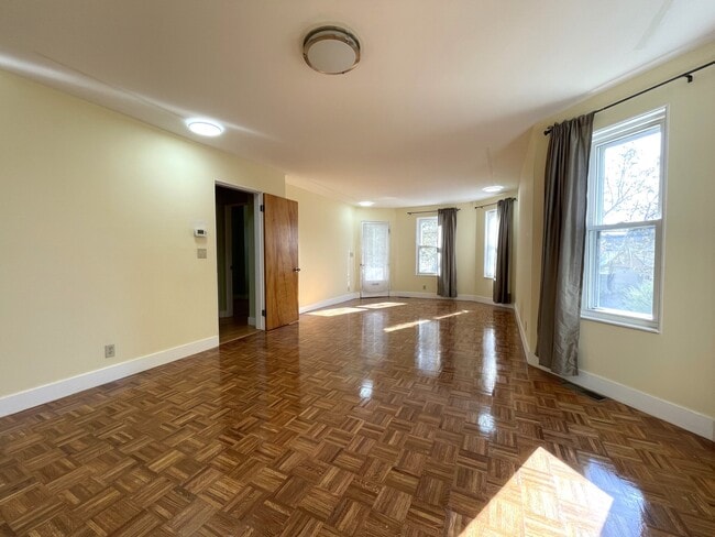 Photo - 10 Packard Ave Unidad 1