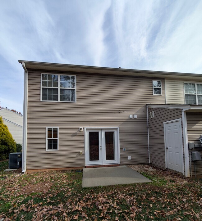 275 Malamute Ln