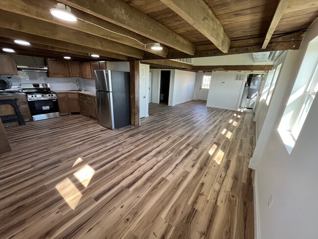 Photo - 720 Green Cook Rd