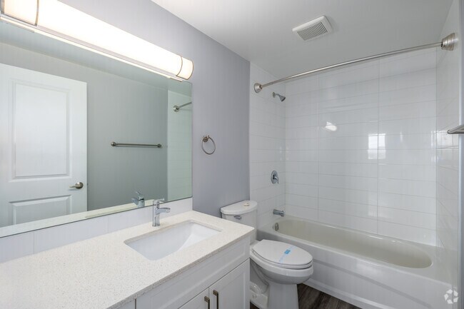 1906_2BR_2BA_1000SF - Stanley Park Place