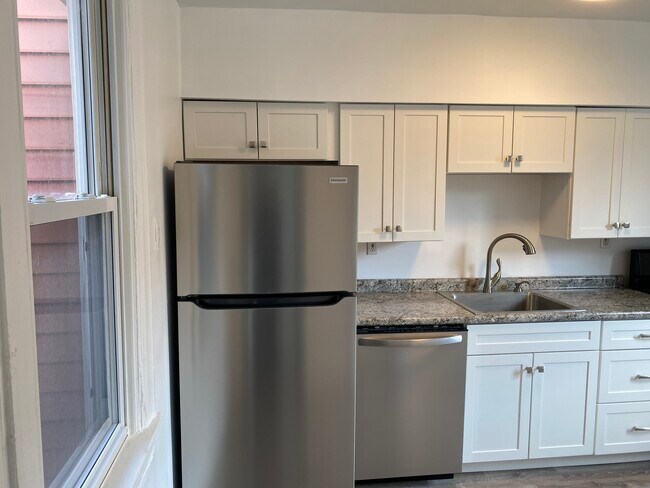 Photo - 2633 S 18th St Unit 1