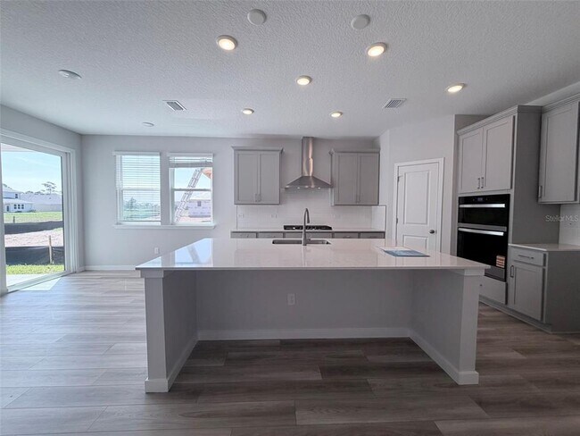 Photo - 36 Perseus Ave