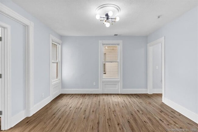 Photo - 55 Admiral St Unit 2