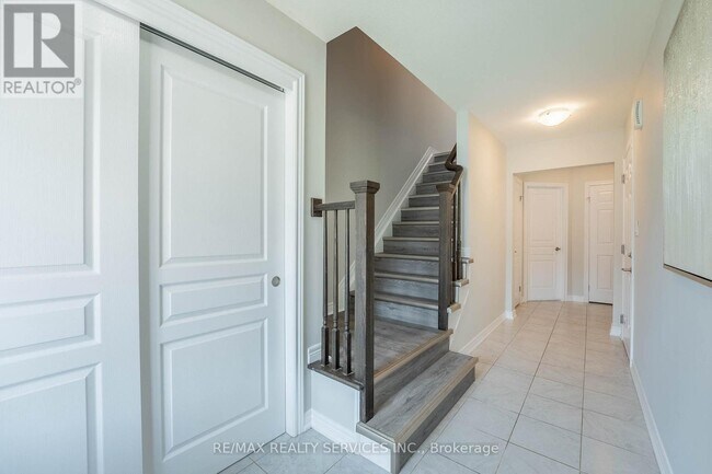 Photo - 7619 Green Vista Gate