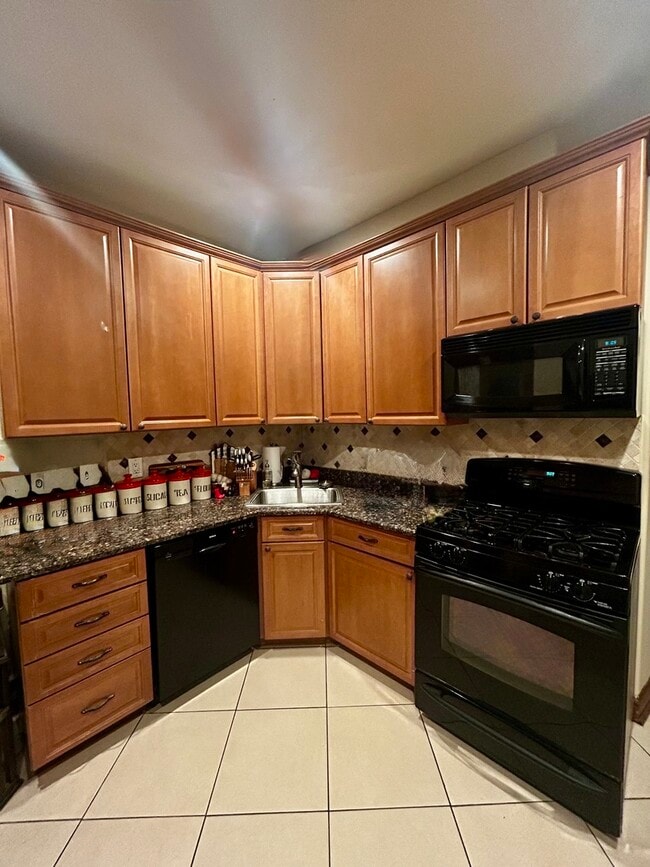 Photo - 2340 W Thomas St