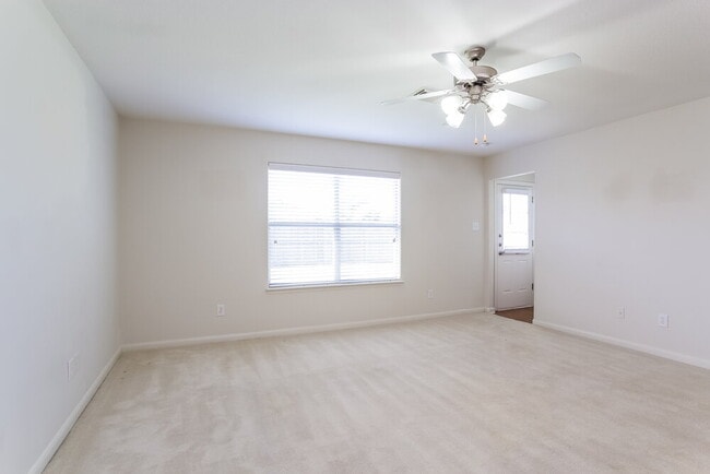 4326 Pecos River Dr