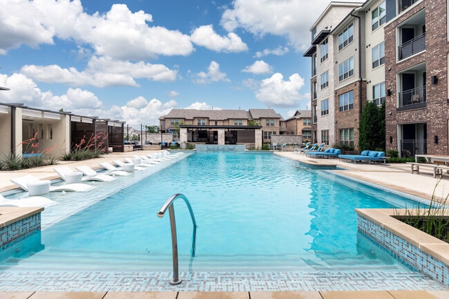 Domain at Founders Parc