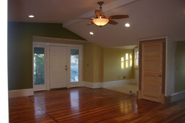 Building Photo - 6031 Deal Ave Unit 4508b Park Rental
