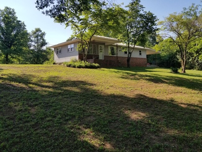 Photo - 1571 Warrior Rd