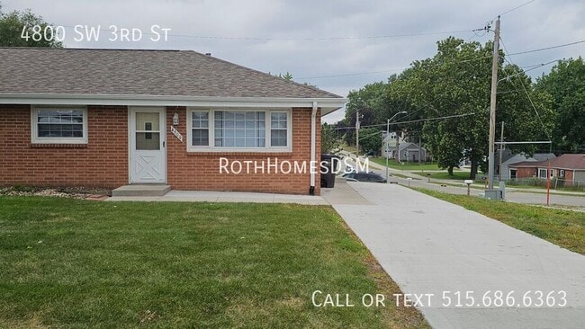 Photo - 4800 SW 3rd St