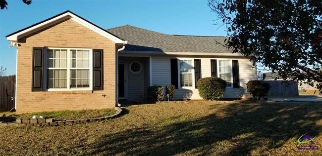 Photo - 100 Wynfield Ln