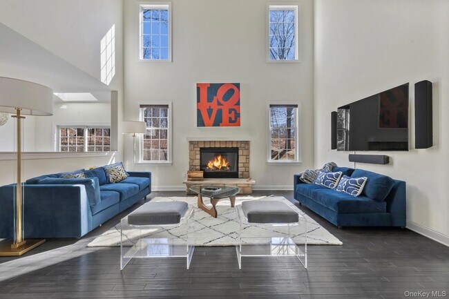 Photo - 11 Fraydun Ln