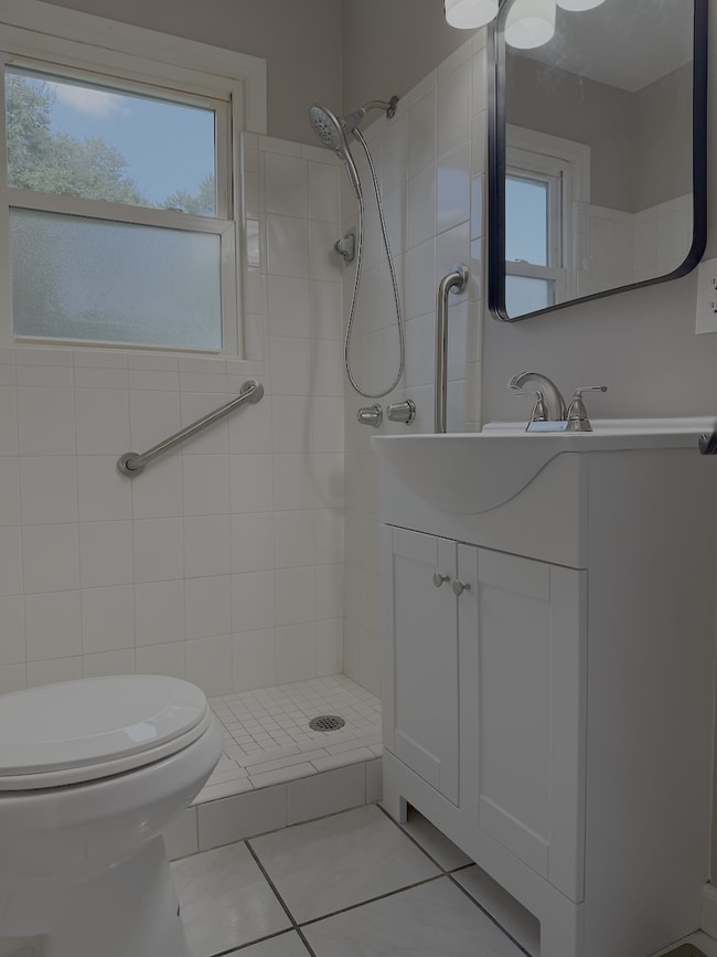 Photo - 121 Churchill Ave