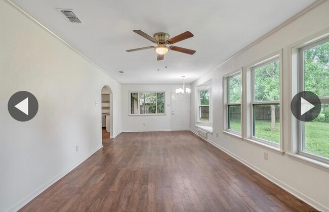 Photo - 417 Polly St