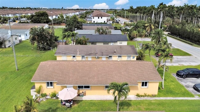 Photo - 25450 SW 107th Ave Unidad 25450