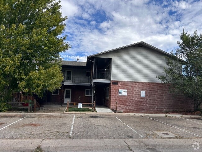Building Photo - $0 DEPOSIT OPTION!!! OLDE TOWN ARVADA, 3 B... Unit 1 Rental