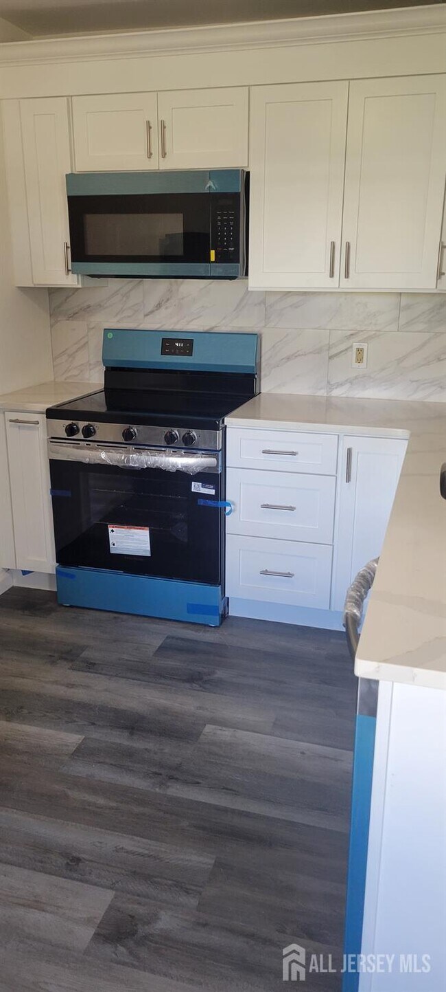 Photo - 358 Raritan St