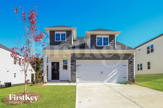 Building Photo - 530 Hillpark Ln