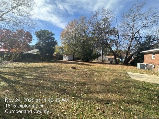 Photo - 1615 Diplomat Dr