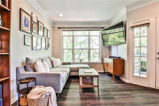 Photo - 955 Juniper St NE Unit 4332