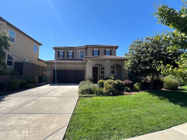 Building Photo - Updgraded Blackstone Community Three Bedro... Rental