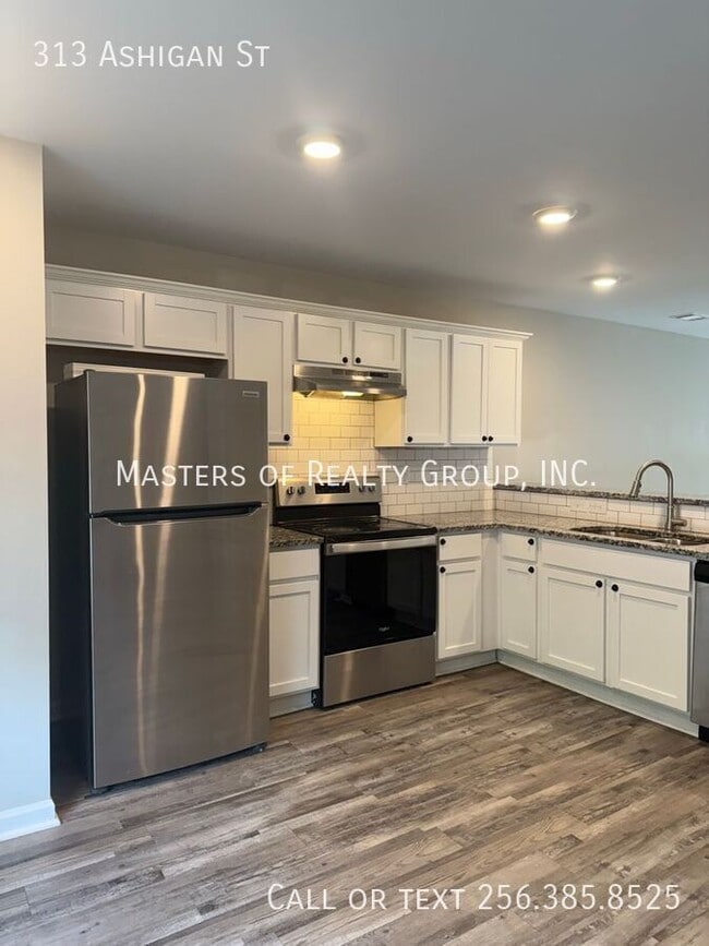 Photo - 313 Ashigan St