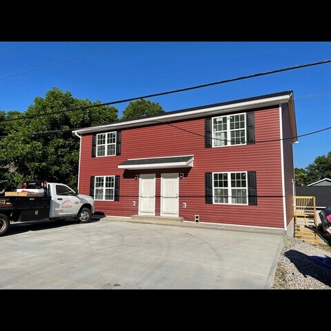 Building Photo - 821 Old Corbin Pike Rd Unit 2