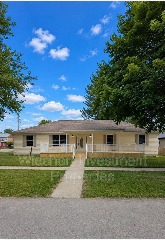 Photo - 232 N Cherry St