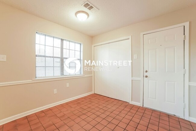 3 Bedroom Pet-Friendly Home in Horn Lake, MS with Main Street Renewal