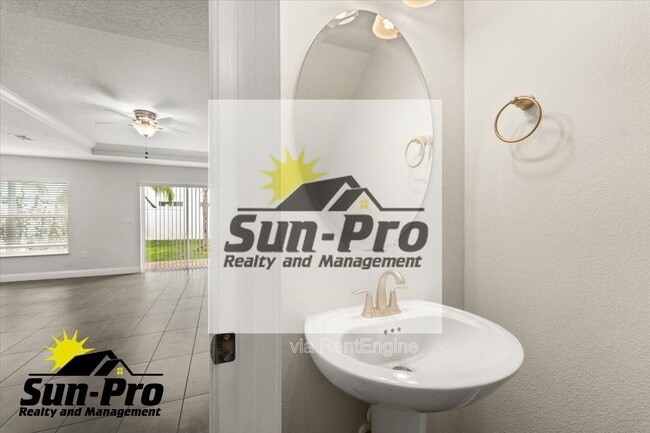 Photo - 5134 Taylor Ave