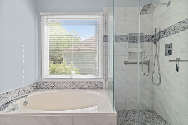 Photo - 1122 Mill Run Rd