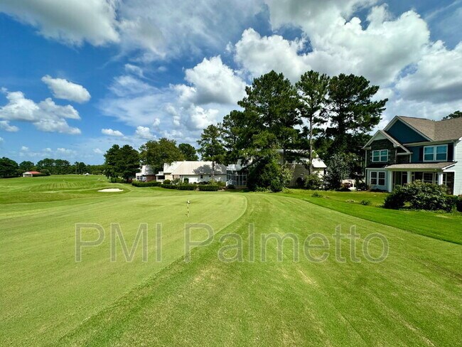 35 Golden Spur Ln