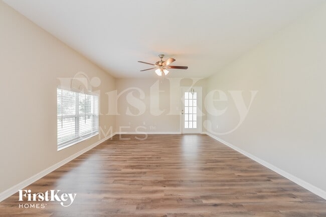 Photo - 31845 Sunpark Cir