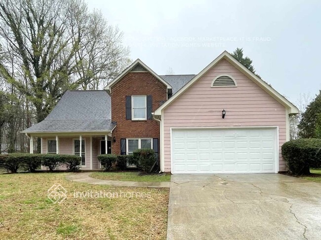 Building Photo - 2900 Oakcroft Dr