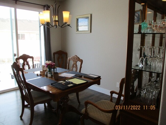 Photo - Spacious, Pet Friendly 3-Bedroom Townhome ...