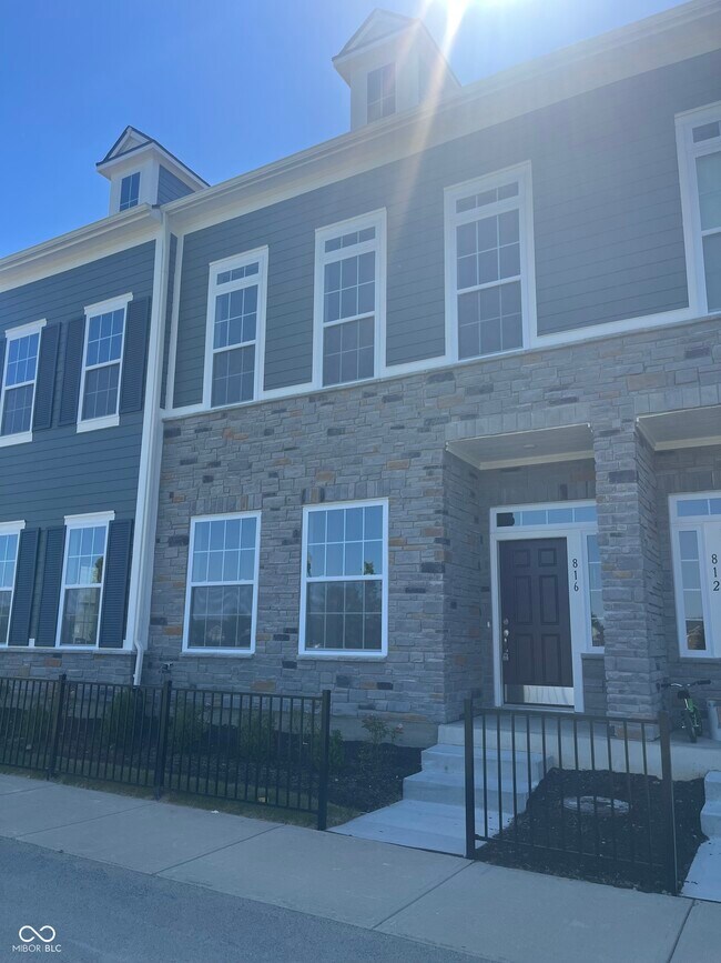 816 Kinzer Ave