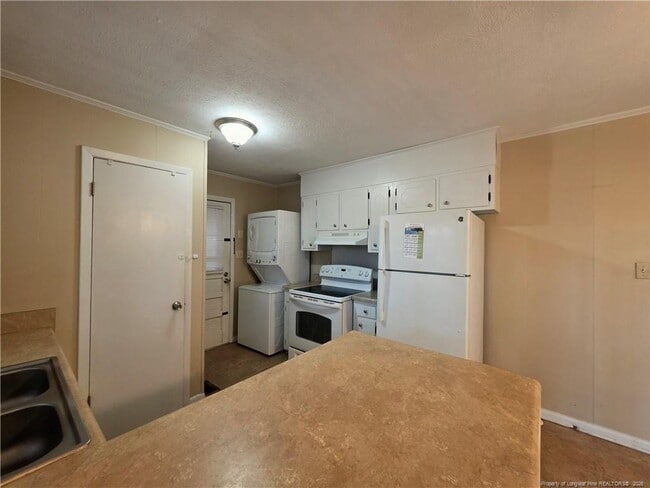 Photo - 627 Rock Spring Rd