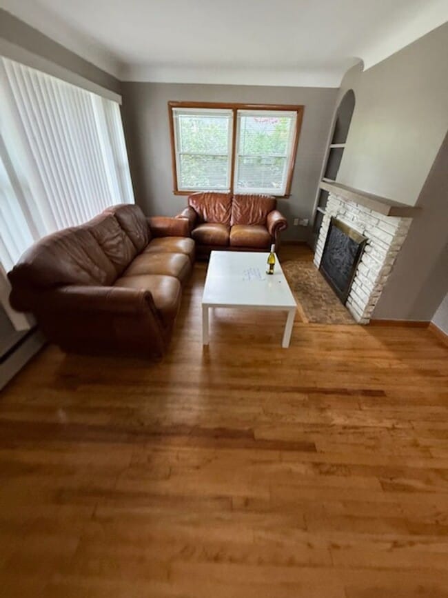 Photo - 1000 Woodlawn Ave