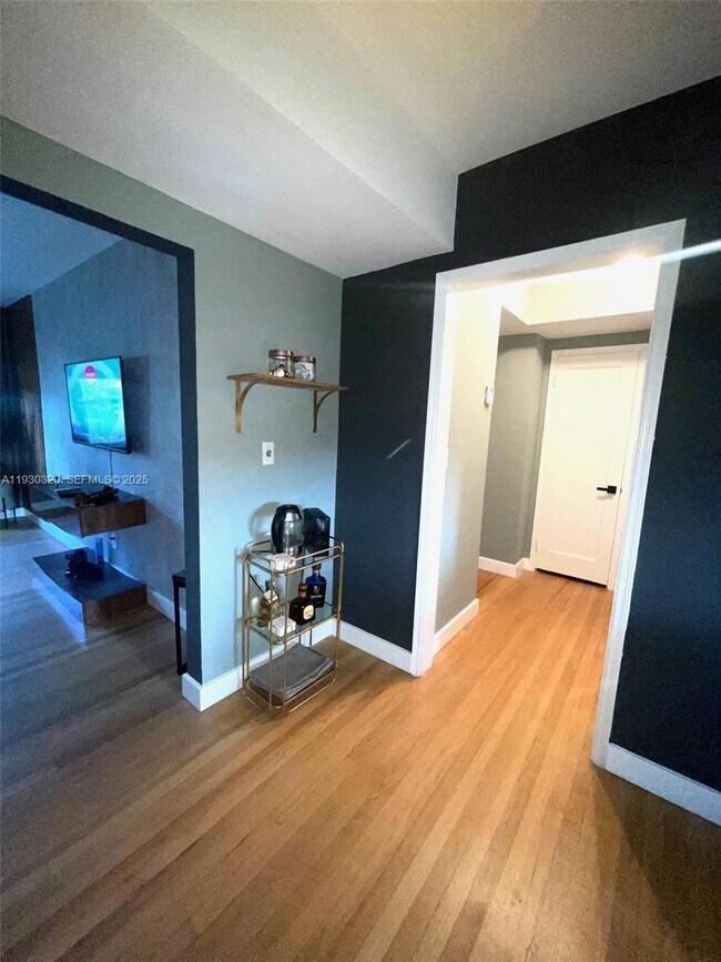 Photo - 9140 NE 8th Ave Unit 3H