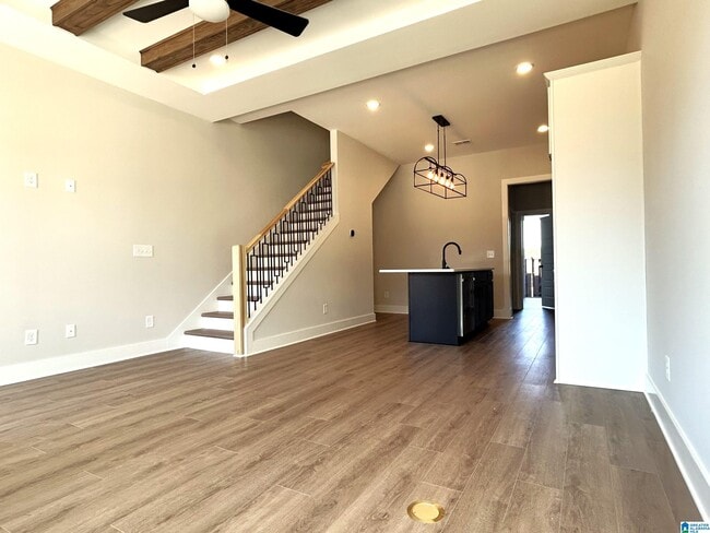 Photo - 1122 Windsor Sq