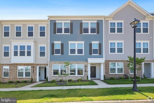 Building Photo - 1743 Riverbluff Ave Rental