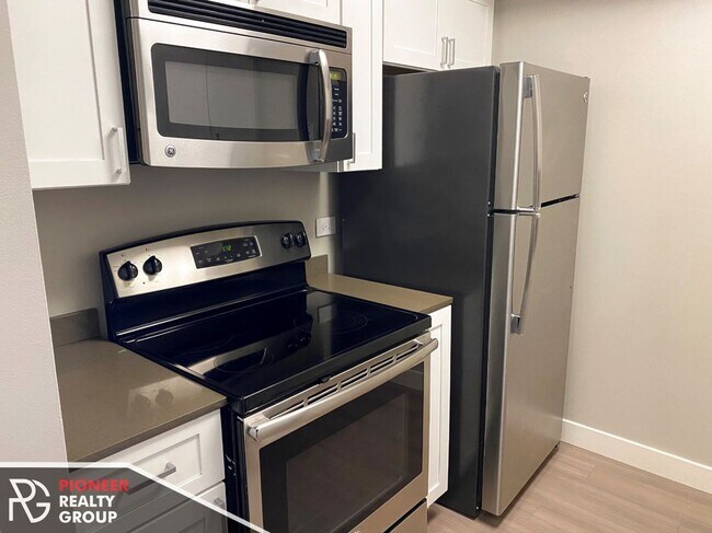 Photo - 2555 N Clark St Unit 1407