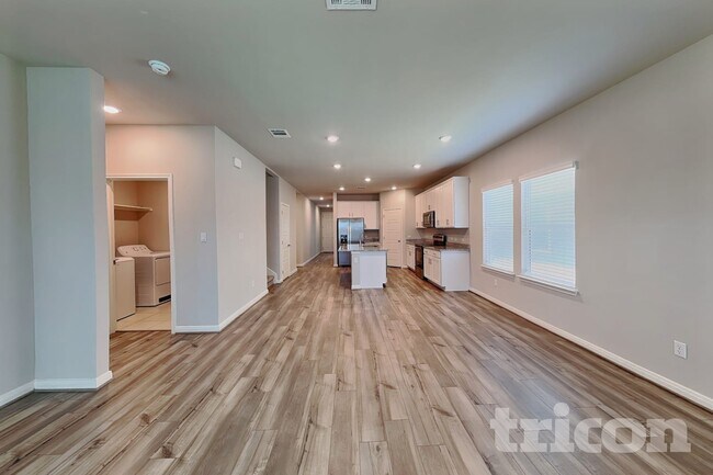 Photo - 13563 Paxton Blvd