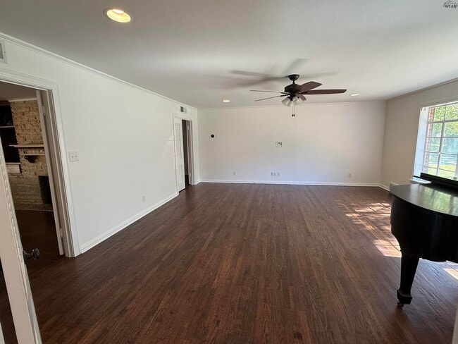 Photo - 2208 Avondale St