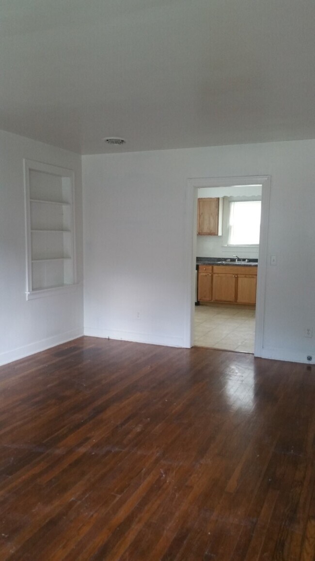 2410 Grant St Rental House Rental in Hopewell, VA