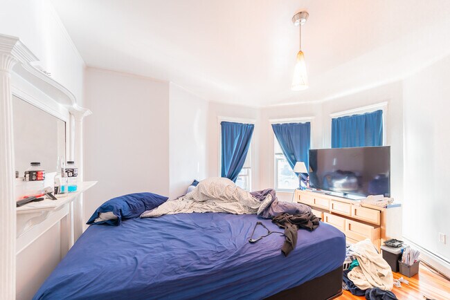 Photo - 2 Elton St Unit 1