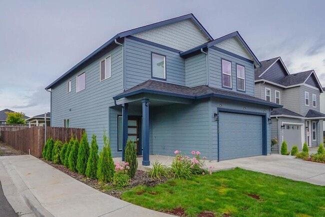 Photo - FOUR BEDROOM HOUSE IN VANCOUVER