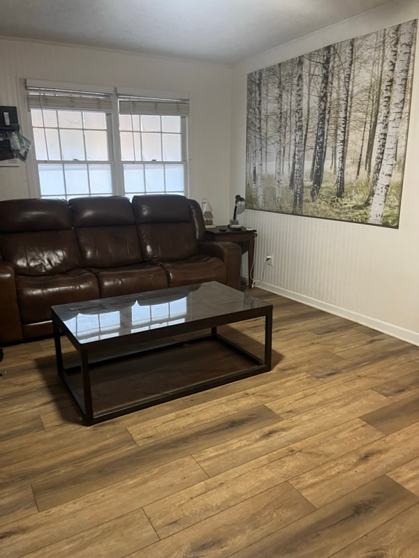 Photo - 142 Wanda Ave