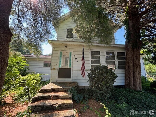 Building Photo - 296 Riva Ave Unit 2 Rental
